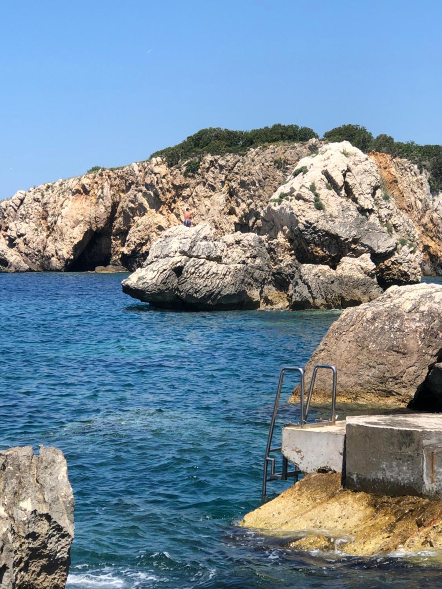 Continuum Leilighet Ulcinj Eksteriør bilde